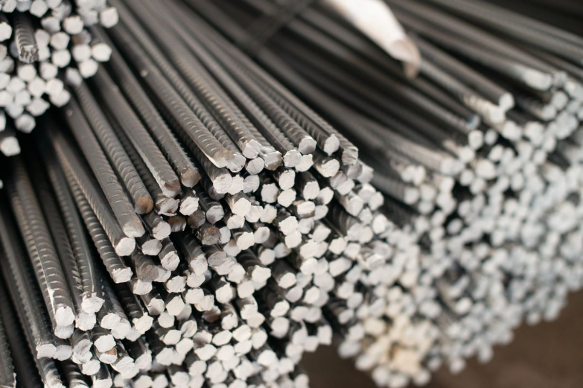 Factors Affecting Steel Bar Size Selection