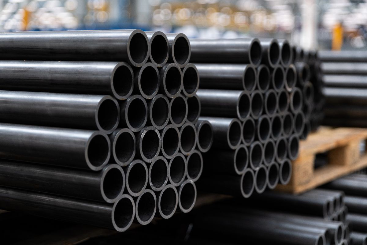 Steel pipes