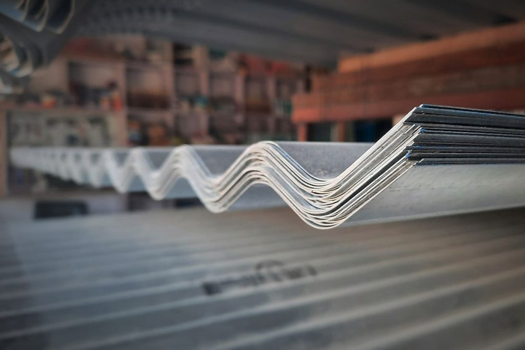 Disaster-resilient Steel Solutions from Metal Exponents