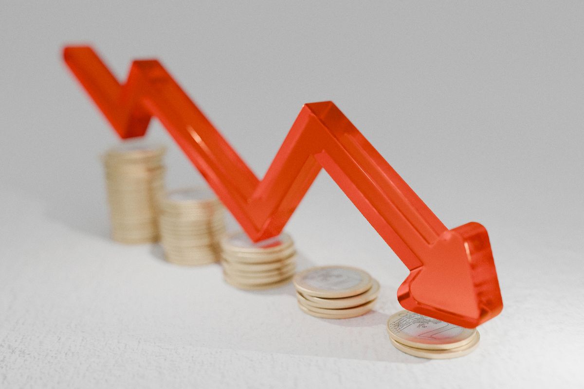 Prevents Cost Overruns